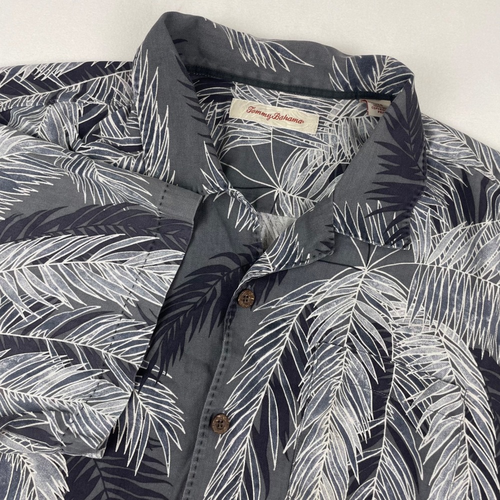 Tommy Bahama Mens XL Silk Camp Shirt Gray Palm Leaf Print Short Sleeve Button Up